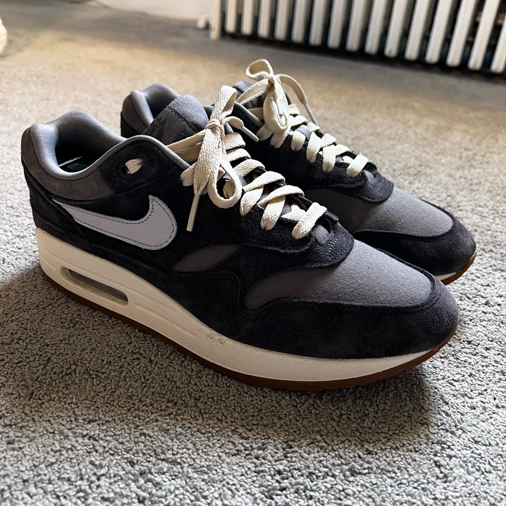 Men’s Nike Air Max 1 Crepe Soft Grey